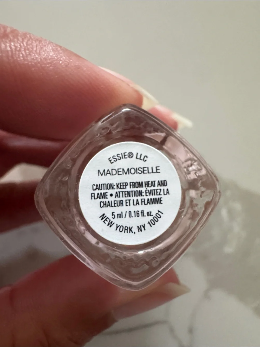 🌸5/$25🌸 Essie nail polish in mademoiselle